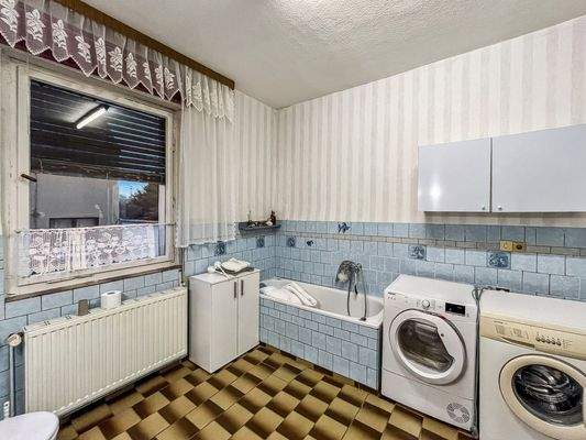 Badezimmer Ansicht II