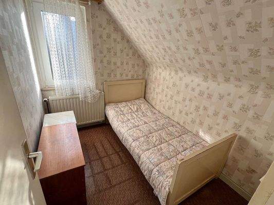 angrenzenden Schlafnische (DG).