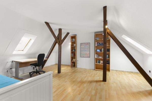 Zimmer im Dachgeschoss 