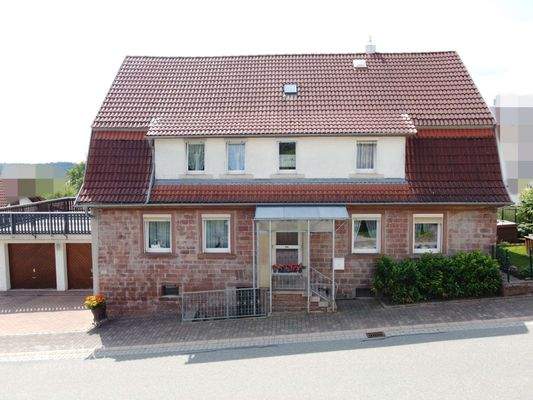 Frontansicht Wohnhaus