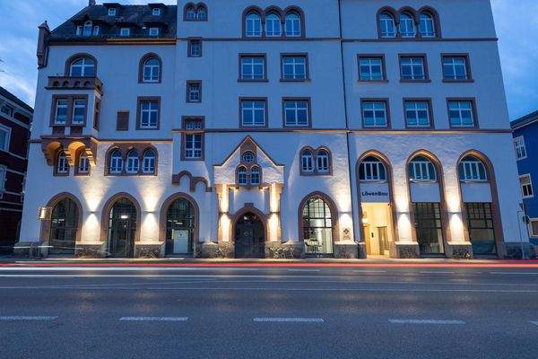 LöwenBau - Dämmerung