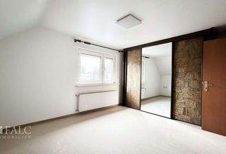 Schlafzimmer 1, 1.OG (Altbau)