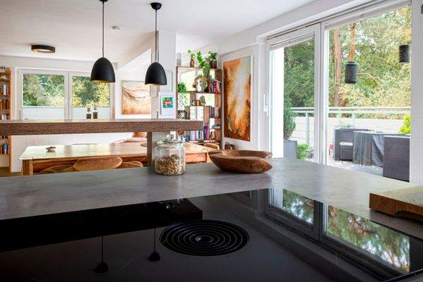 Bora-Induktionsfeld mit integriertem Dunstabzug