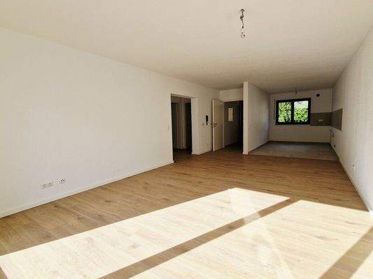 Offener Wohn- und Essbereich