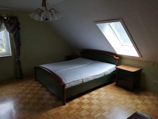 Schlafzimmer 1 von drei Schlafzimmern