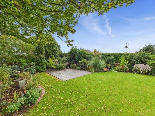 CAM03784G0-PR0090-STILL012