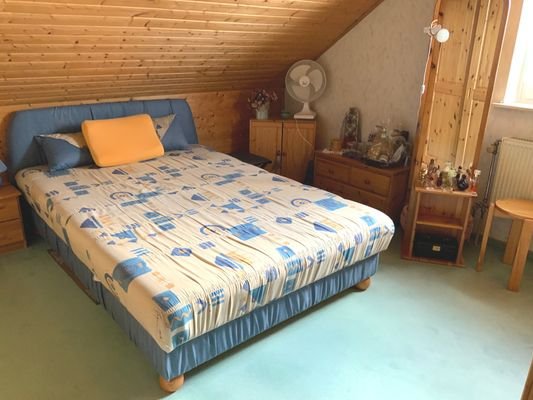 DG: Schlafzimmer