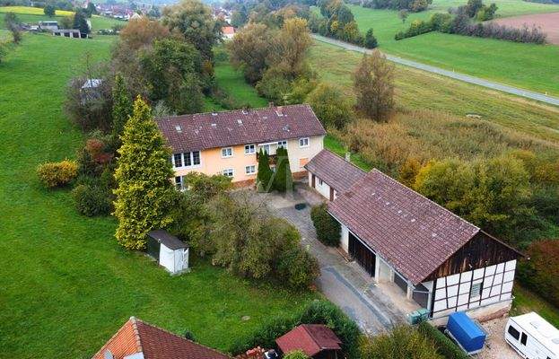 Haus und Schäune 