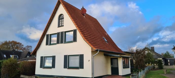 Kapitalanlage oder Selbstnutzung!  Haus mit zwei Wohneinheiten in zentraler Lage von Rotenburg zu verkaufen