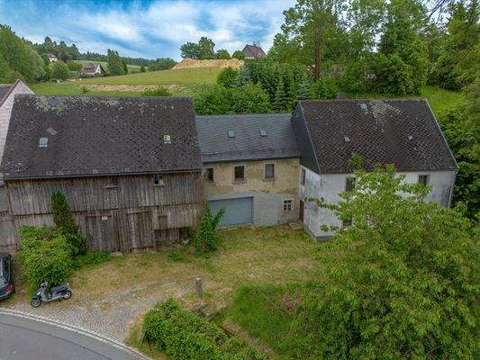 c3dc1d0f-d11b-4847-aada-34d1a9eb0c0b