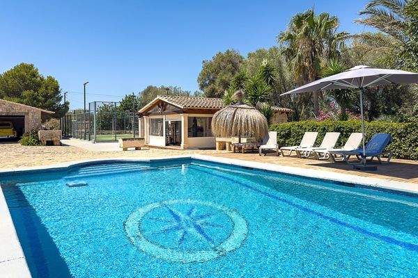 Pool, Fitness, Sauna, Padel