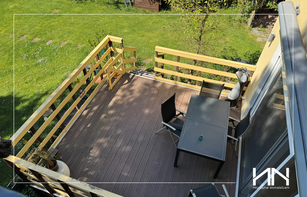 Terrasse von oben.png