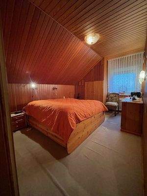 Schlafzimmer DG