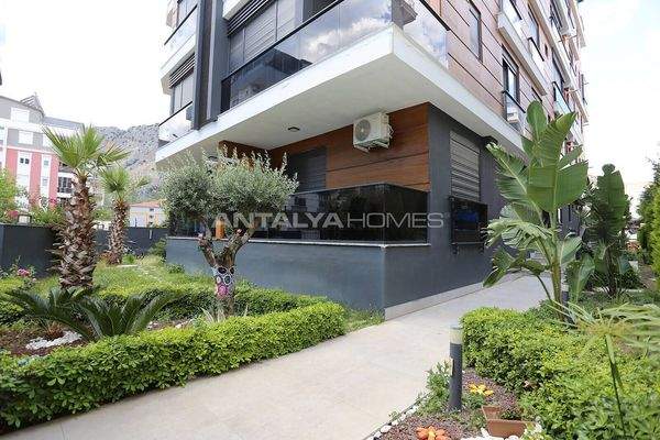 Duplex Apartment 2.5 Km from the Sea in Antalya Konyalti