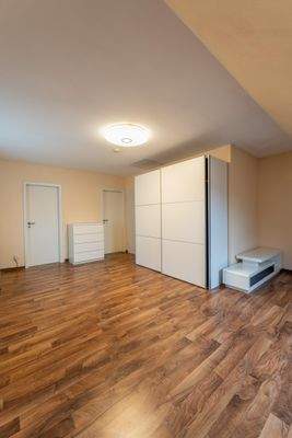 WhatsApp Image 2025-11-05 at 19.28.42 (3).jpeg