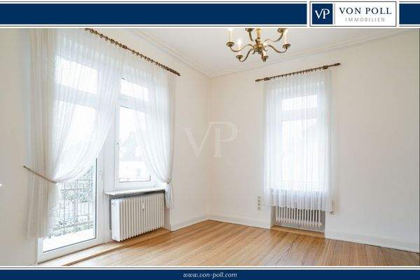 Wohnzimmer_mit_Balkon