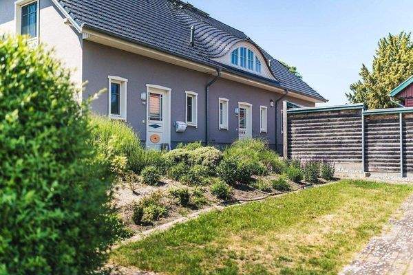 Hausansicht / Eingang