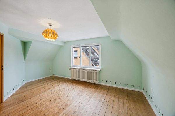 Zimmer 1 (mögliches Kinderzimmer)