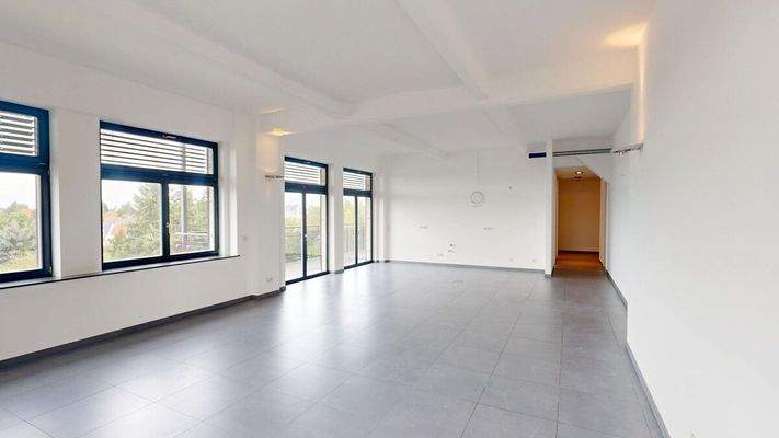 Blick Richtung offener Wohnküche