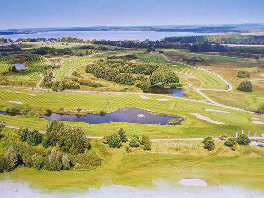 Golfgelände.jpg