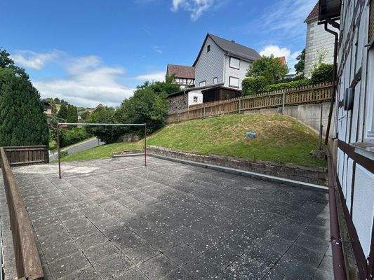 Freisitz und Grünfläche