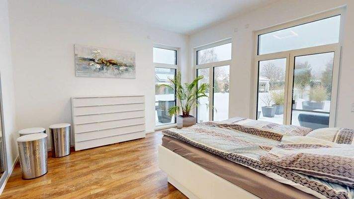 Schlafzimmer mit Ankleidezimmer