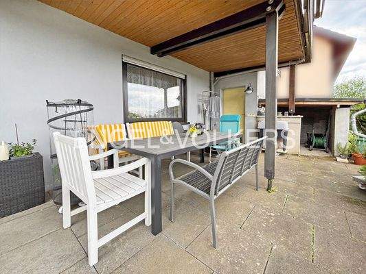 ELW: Überdachte Terrasse