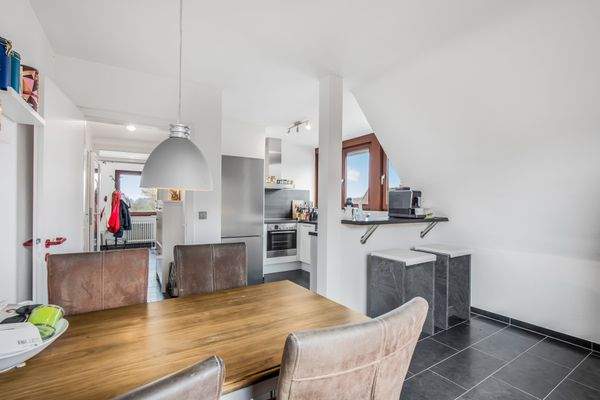 Offene, stilvolle Wohnküche