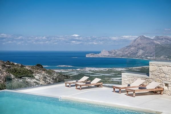 Kreta, Phalasarna: Luxuriöse Steinvilla mit freiem Meerblick zu verkaufen