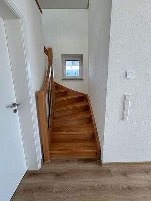 Echtholztreppe zum DG