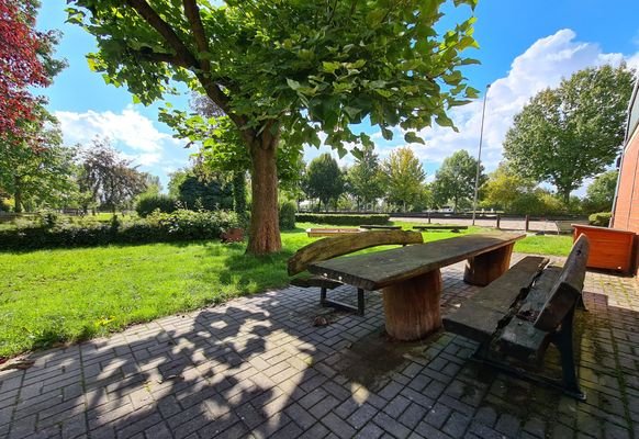 Terrasse an Außenlongierzirkel