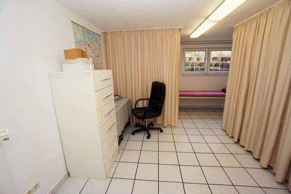 KG Medizinische Räume Souterrain (3).jpg