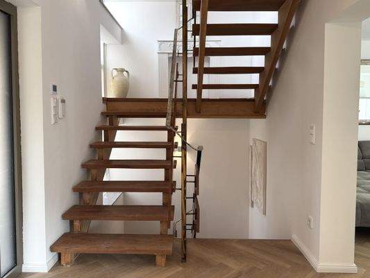 Das offene und helle Treppenhaus