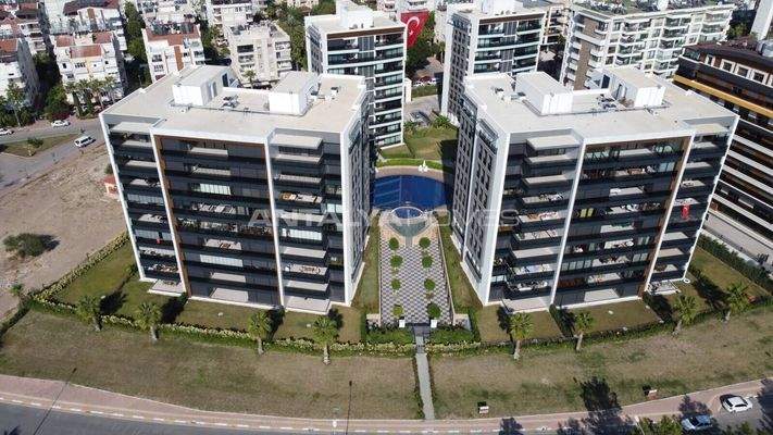 Renovated 4-Bedroom Furnished Villa by the Beach in Konyaaltı Liman