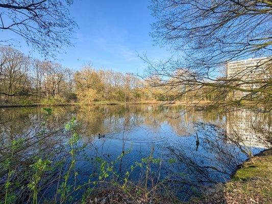 Vahrer See in ca. 1 Min. entfernt