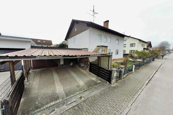 Ansicht Ost mit Garagen