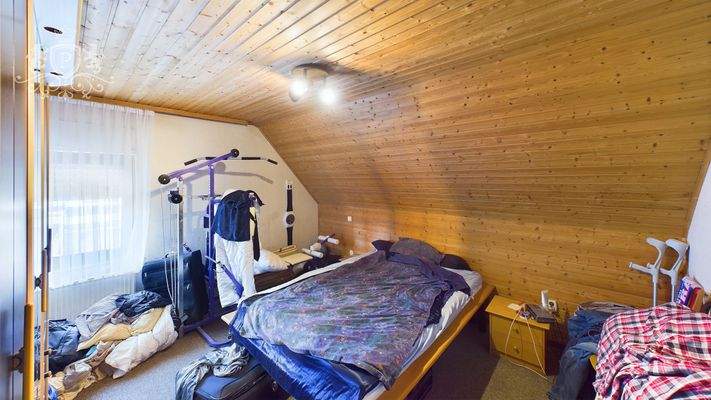 CAM01984G0-PR0424-STILL001