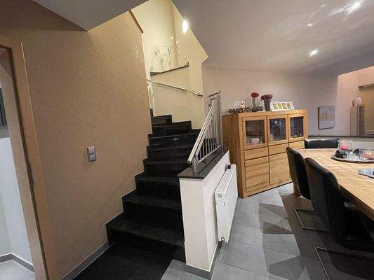 Zugang zum Dachgeschoss