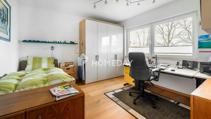Schlafzimmer 1