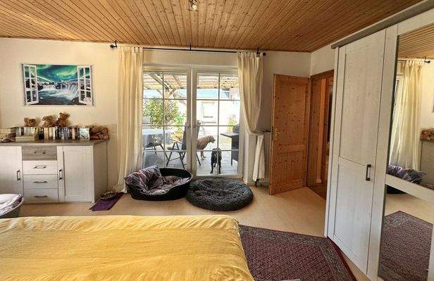 ...mit Terrassenzugang