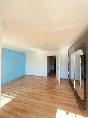 1. OG Schlafzimmer 02.jpeg