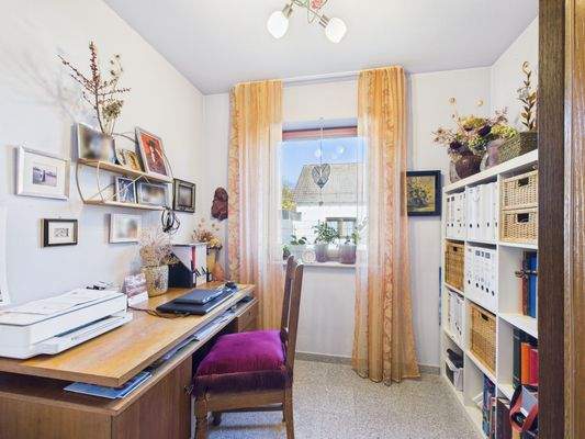 EG - Arbeitszimmer (2).jpg