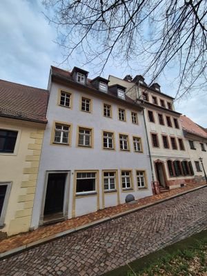 Hausfront.jpg