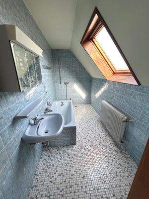 Dachgeschoss: 2. Bad