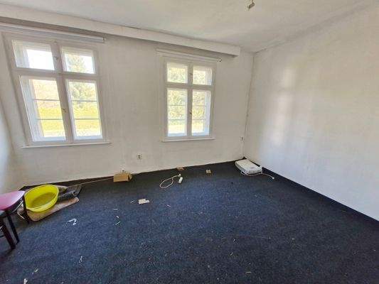 teilsanierter Wohnbereich01_1.OG