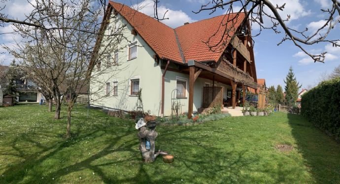 Langenfeld, 2 Fam. Haus und Keller als Wohnung nutzbar