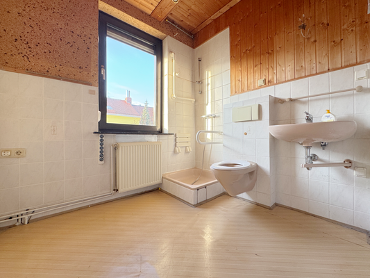 Duschbad im Obergeschoss