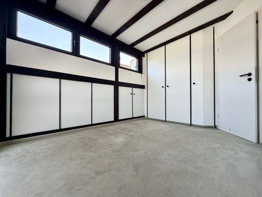 ..mit Einbauschränken.jpeg