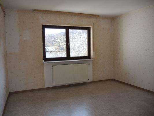 Schlafzimmer 1, Wohnung 2, 1. Obergeschoss