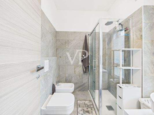 BAGNO SECONDARIO SUITE / SOGGIORNO